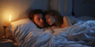 情侣睡觉时适合听什么歌？